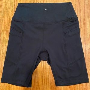 Hollister “Find Your Happy Place” Bike Shorts